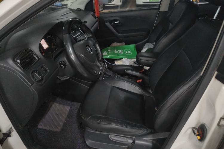 Used Volkswagen Polo 2014 1.6L Automatic Comfort Edition Left Front Seat