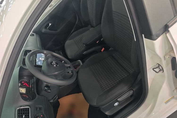Used Volkswagen Polo 2014 1.6L Automatic Comfort Edition Left Front Seat