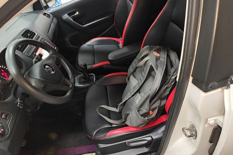 Used Volkswagen Polo 2014 1.4L Manual Comfort Edition Left Front Seat