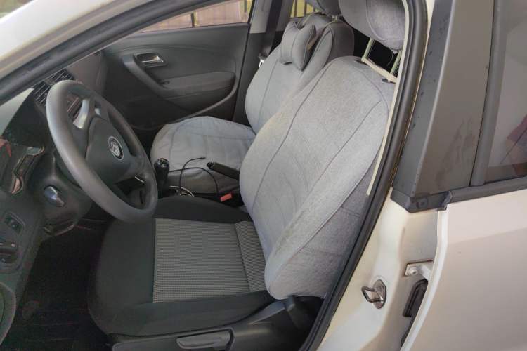 Used Volkswagen Polo 2014 1.4L Manual Fashion Edition Left Front Seat