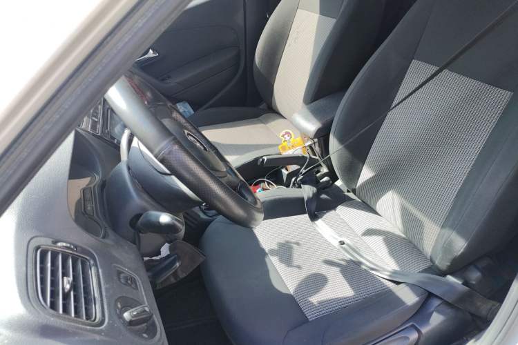 Used Volkswagen Polo 2014 1.4L Manual Fashion Edition Left Front Seat
