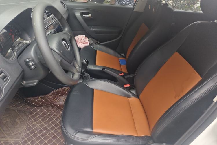 Used Volkswagen Polo 2014 1.4L Manual Comfort Edition Left Front Seat