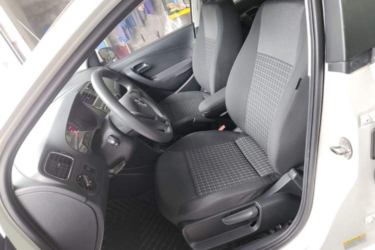 Used Volkswagen Polo 2014 1.4L Manual Comfort Edition Left Front Seat