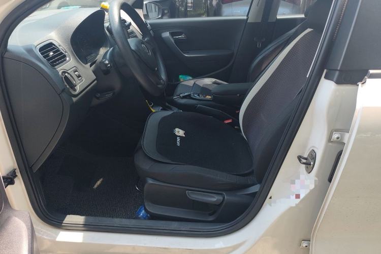 Used Volkswagen Polo 2014 1.4L Automatic Comfort Edition Left Front Seat