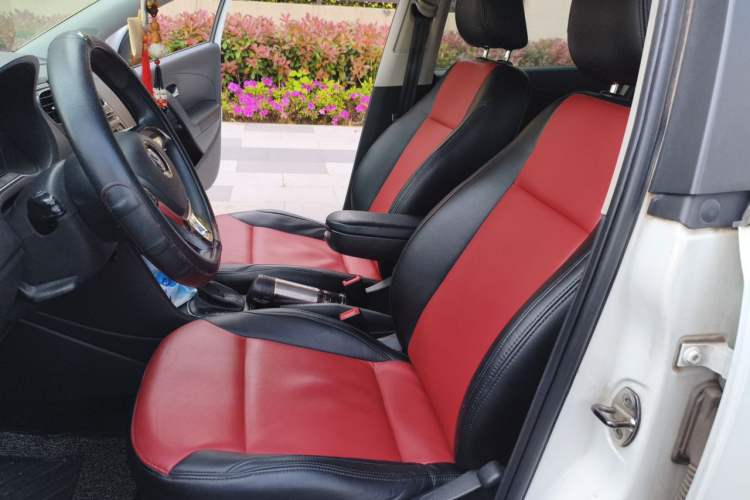 Used Volkswagen Polo 2014 1.6L Automatic Comfort Edition Left Front Seat