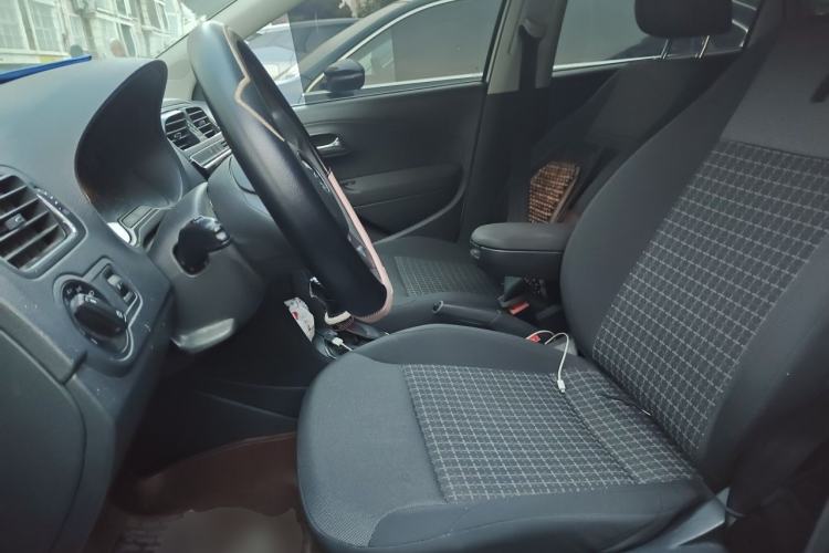 Used Volkswagen Polo 2014 1.4L Automatic Comfort Edition Left Front Seat