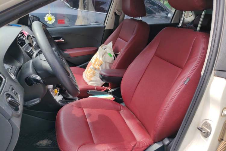 Used Volkswagen Polo 2014 1.4L Automatic Comfort Edition Left Front Seat