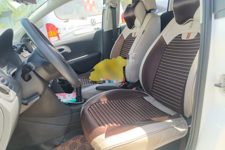 Used Volkswagen Polo 2014 1.4L Manual Fashion Edition Left Front Seat
