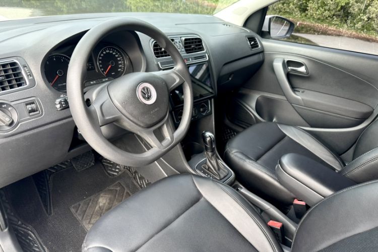 Used Volkswagen Polo 2014 1.4L Automatic Comfort Edition Left Front Seat