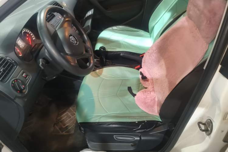 Used Volkswagen Polo 2014 1.4L Manual Fashion Edition Left Front Seat