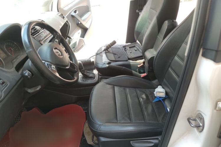 Used Volkswagen Polo 2014 1.6L Automatic Luxury Edition Left Front Seat