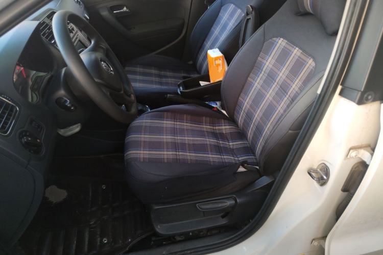 Used Volkswagen Polo 2014 1.4L Automatic Comfort Edition Left Front Seat