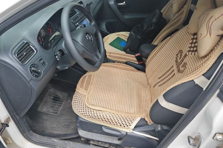 Used Volkswagen Polo 2014 1.6L Automatic Comfort Edition Left Front Seat