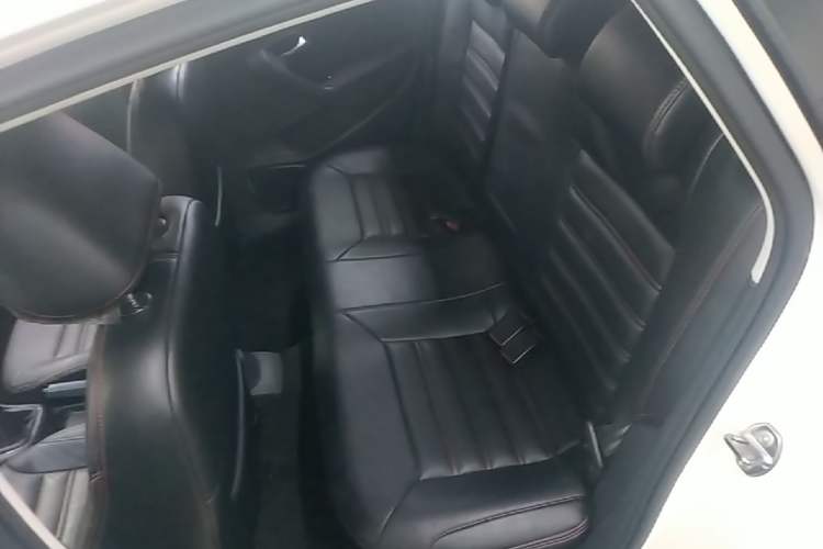 Used Volkswagen Polo 2014 1.4L Manual Fashion Edition Left Rear Seat