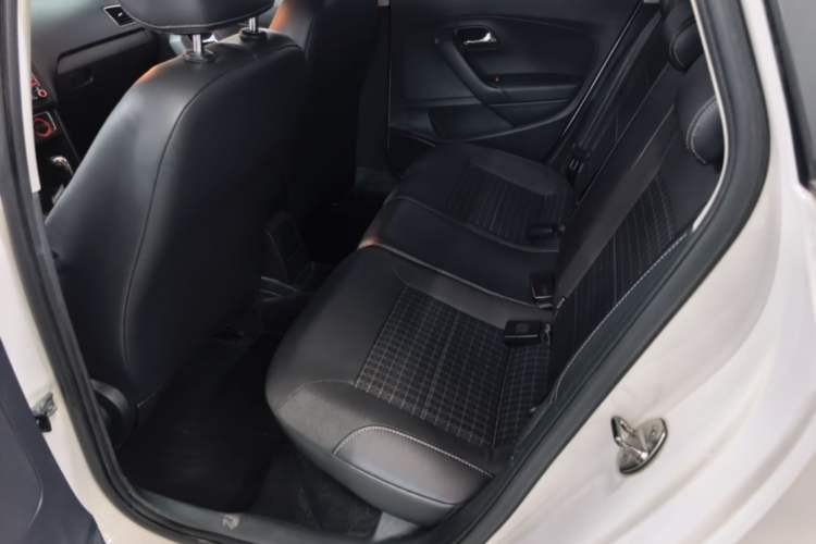 Used Volkswagen Polo 2014 1.6L Automatic Comfort Edition Left Rear Seat