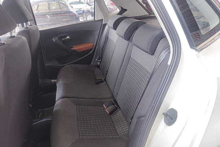 Used Volkswagen Polo 2014 1.6L Manual Comfort Edition Left Rear Seat