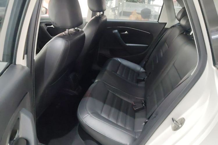 Used Volkswagen Polo 2014 1.6L Automatic Luxury Edition Left Rear Seat