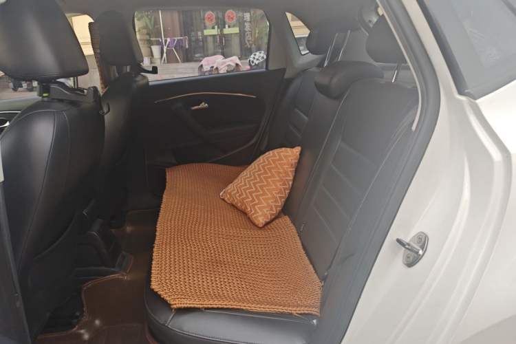 Used Volkswagen Polo 2014 1.4L Automatic Luxury Edition Left Rear Seat