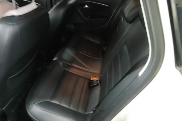 Used Volkswagen Polo 2014 1.6L Automatic Luxury Edition Left Rear Seat