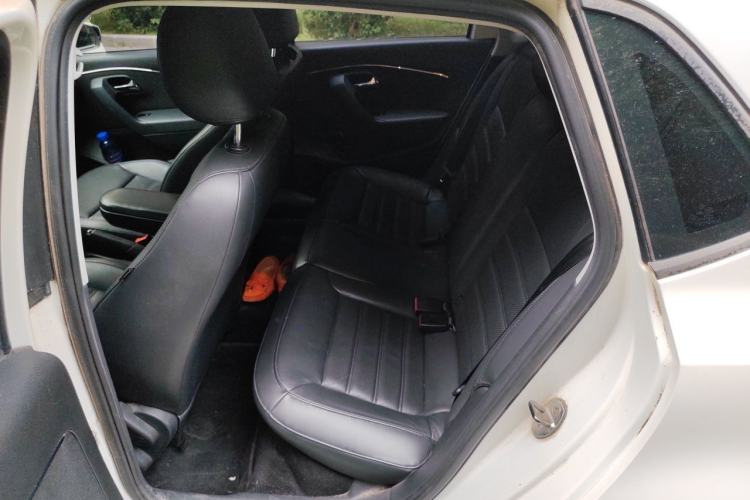 Used Volkswagen Polo 2014 1.6L Automatic Luxury Edition Left Rear Seat