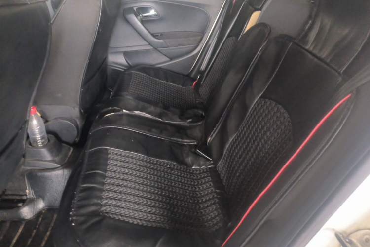 Used Volkswagen Polo 2014 1.4L Manual Fashion Edition Left Rear Seat