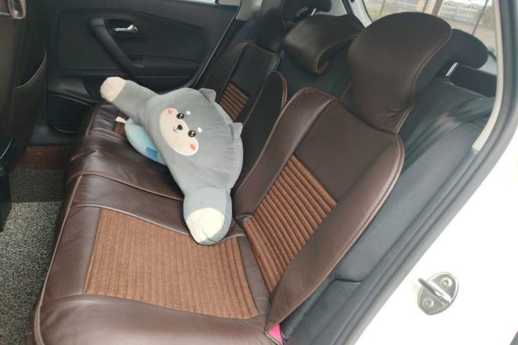 Used Volkswagen Polo 2014 1.4L Manual Fashion Edition Left Rear Seat
