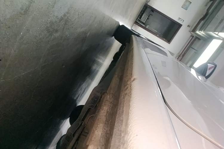Used Volkswagen Polo 2014 1.4L Manual Fashion Edition Left Side Sill