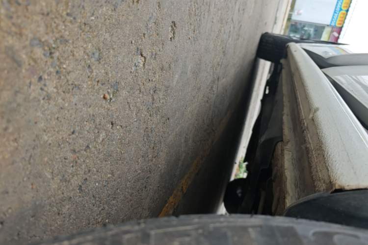 Used Volkswagen Polo 2014 1.4L Manual Fashion Edition Left Side Sill