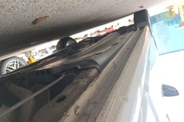 Used Volkswagen Polo 2014 1.4L Automatic Comfort Edition Left Side Sill
