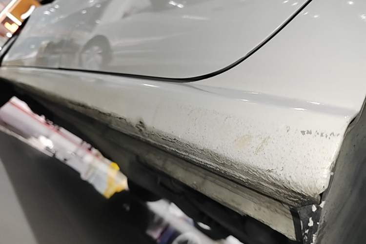 Used Volkswagen Polo 2014 1.4L Automatic Comfort Edition Left Side Sill