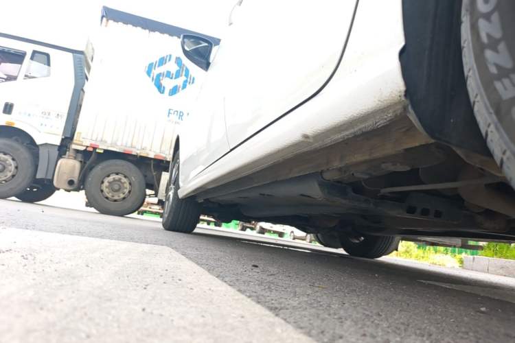 Used Volkswagen Polo 2014 1.4L Manual Fashion Edition Left Side Sill