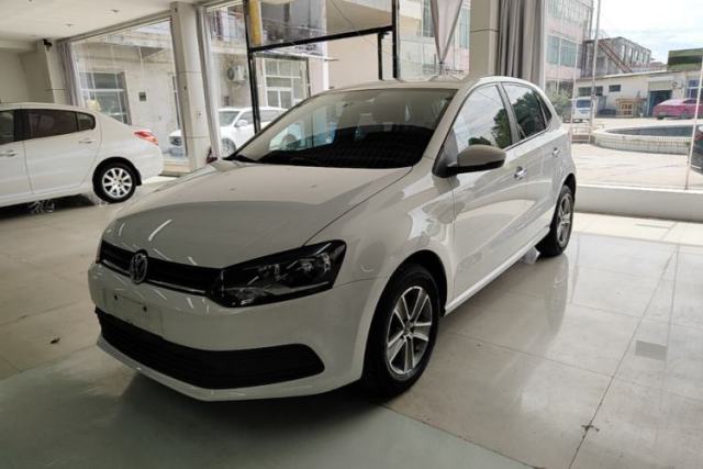 Used Volkswagen Polo 2014 1.4L Manual Fashion Edition