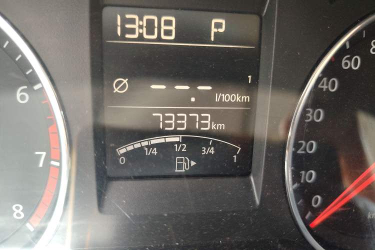 Used Volkswagen Polo 2014 1.4L Automatic Comfort Edition Odometer Close Up