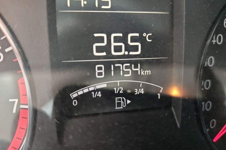 Used Volkswagen Polo 2014 1.4L Manual Fashion Edition Odometer Close Up