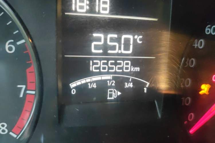Used Volkswagen Polo 2014 1.4L Manual Fashion Edition Odometer Close Up