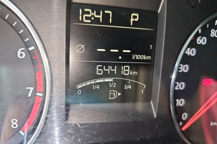 Used Volkswagen Polo 2014 1.6L Automatic Comfort Edition Odometer Close Up