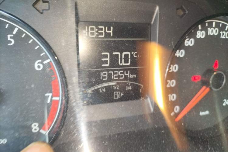 Used Volkswagen Polo 2014 1.4L Manual Fashion Edition Odometer Close Up