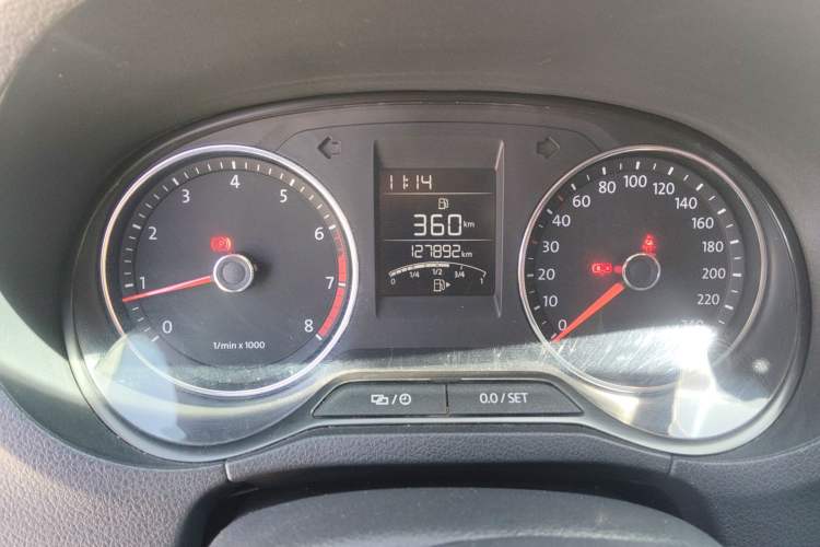 Used Volkswagen Polo 2014 1.4L Manual Comfort Edition Odometer Close Up