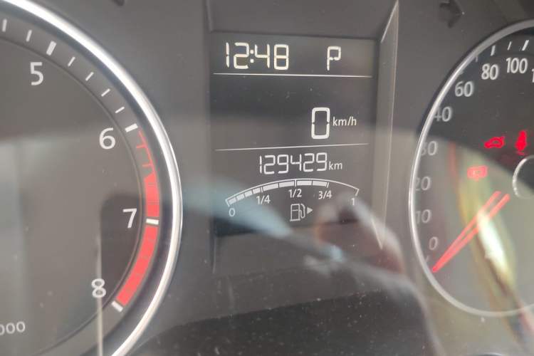 Used Volkswagen Polo 2014 1.6L Automatic Comfort Edition Odometer Close Up