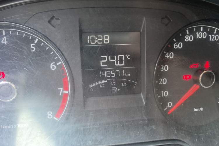 Used Volkswagen Polo 2014 1.4L Manual Fashion Edition Odometer Close Up