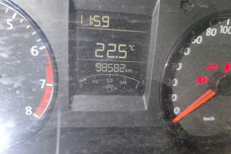 Used Volkswagen Polo 2014 1.4L Manual Fashion Edition Odometer Close Up