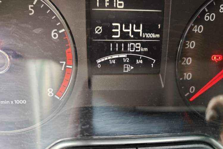 Used Volkswagen Polo 2014 1.4L Manual Fashion Edition Odometer Close Up