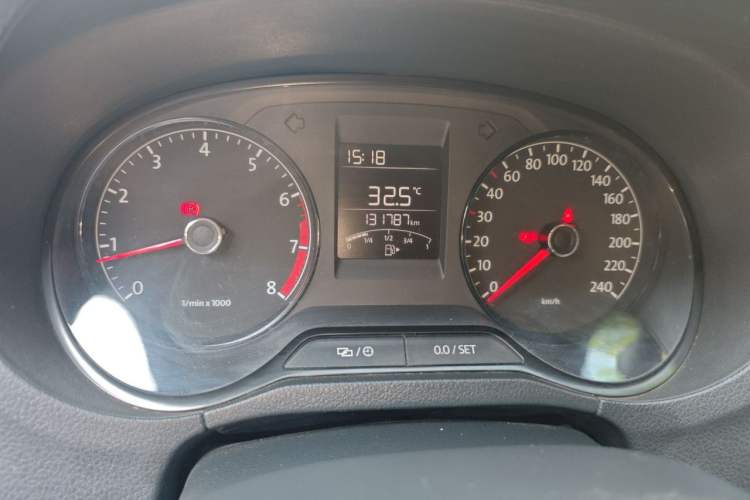 Used Volkswagen Polo 2014 1.4L Manual Fashion Edition Odometer Close Up