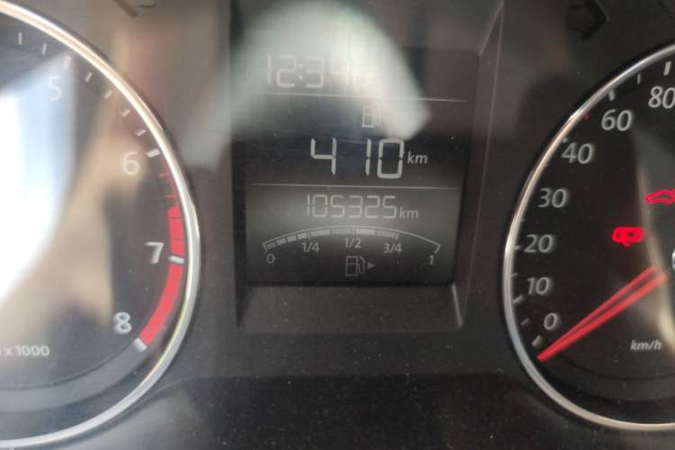 Used Volkswagen Polo 2014 1.6L Manual Comfort Edition Odometer Close Up
