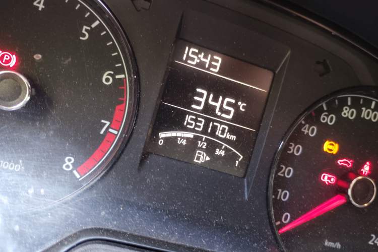Used Volkswagen Polo 2014 1.4L Manual Fashion Edition Odometer Close Up