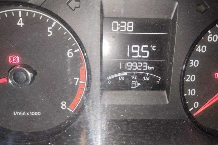 Used Volkswagen Polo 2014 1.4L Manual Fashion Edition Odometer Close Up
