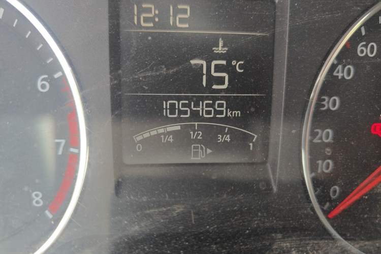 Used Volkswagen Polo 2014 1.6L Manual Comfort Edition Odometer Close Up
