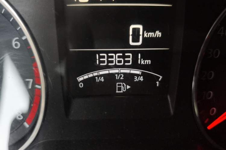 Used Volkswagen Polo 2014 1.4L Manual Fashion Edition Odometer Close Up