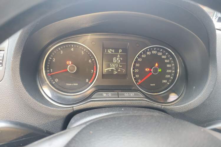 Used Volkswagen Polo 2014 1.6L Automatic Comfort Edition Odometer Close Up