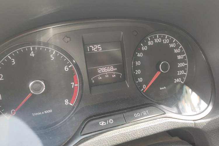 Used Volkswagen Polo 2014 1.4L Manual Fashion Edition Odometer Close Up